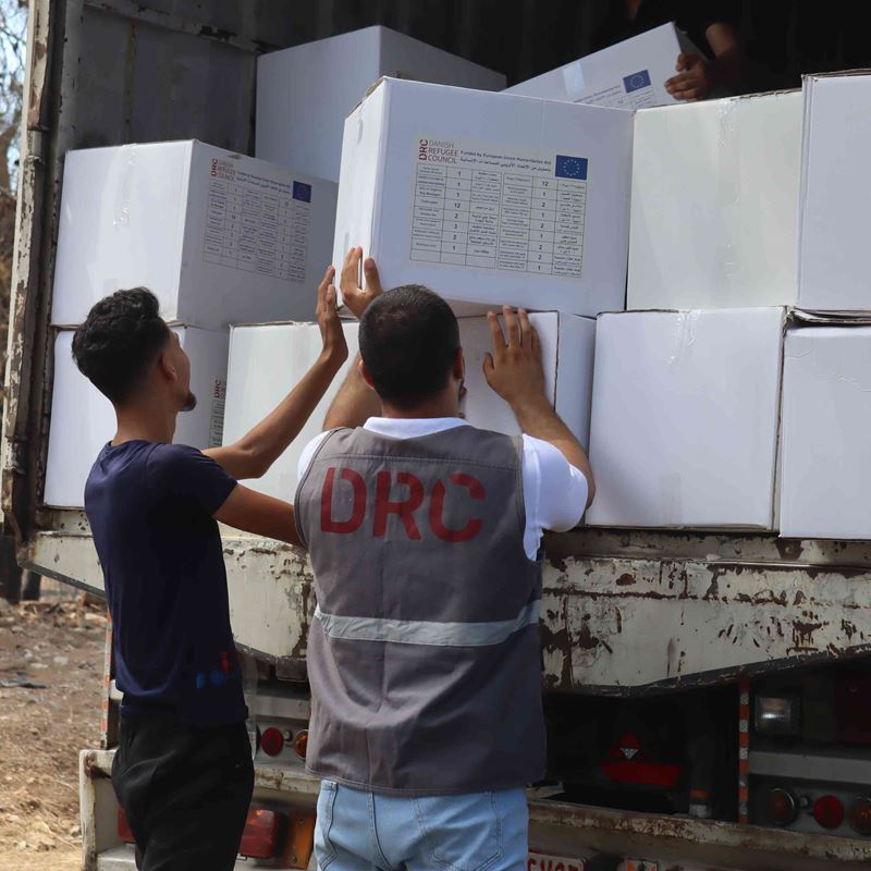 Distribution of hygiene kits to affected communities in Qastal Maaf
