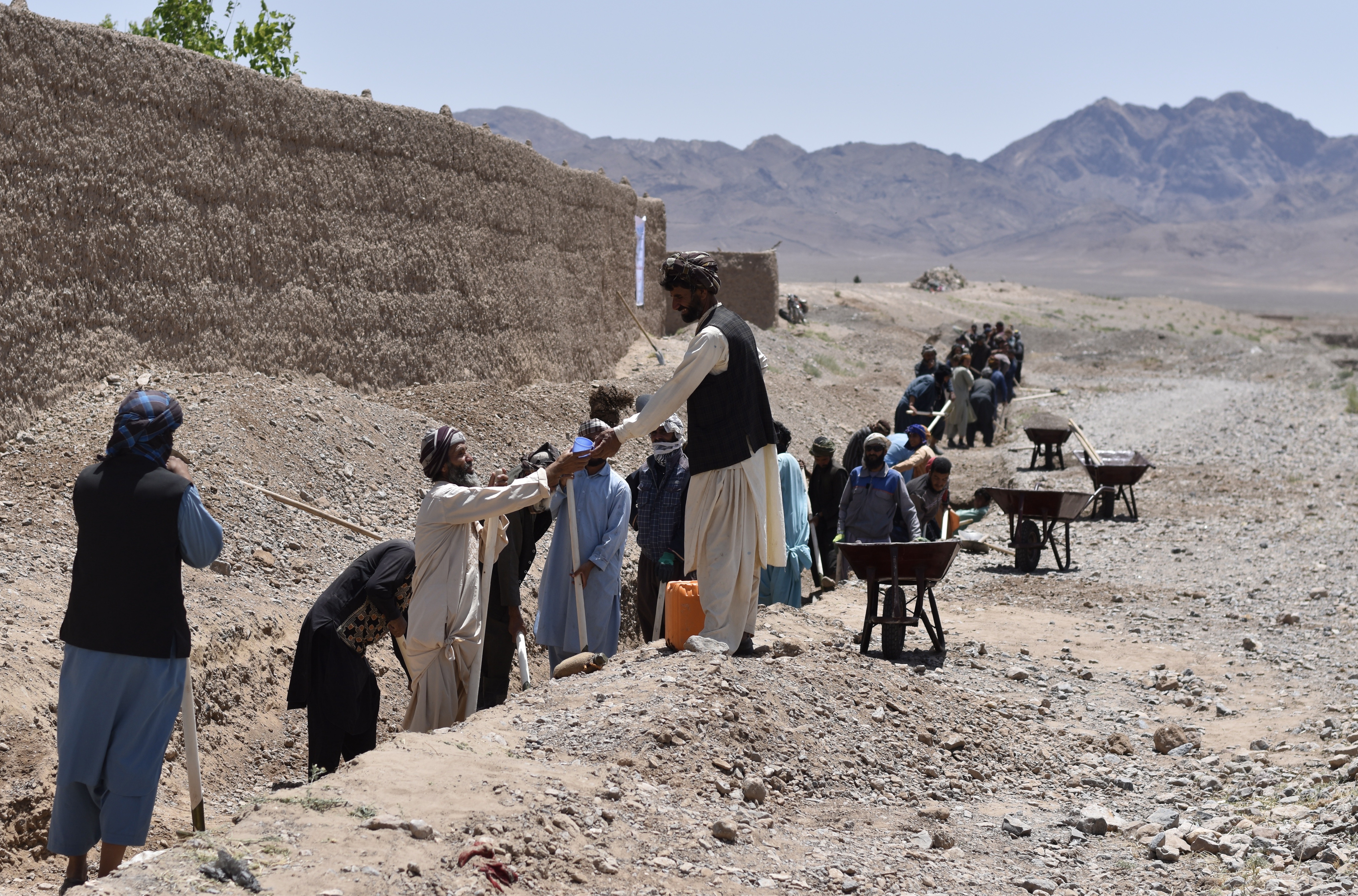 'Cash-for-work' activities in Zindajan Herat, May 2022