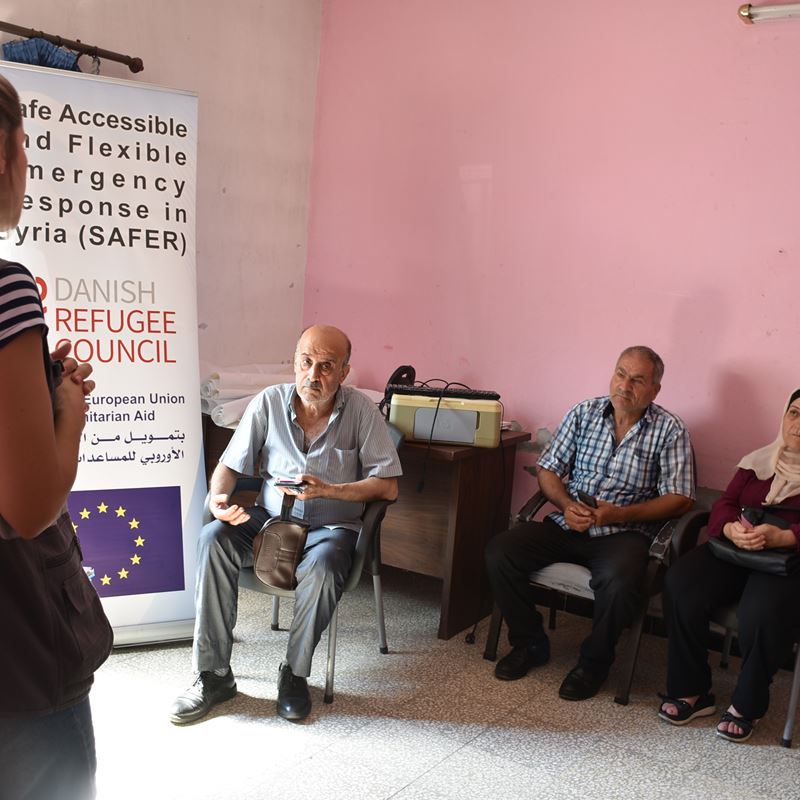 DRC’s protection team provides PFA to affected community members in Karafellahli, Qastal Maaf.